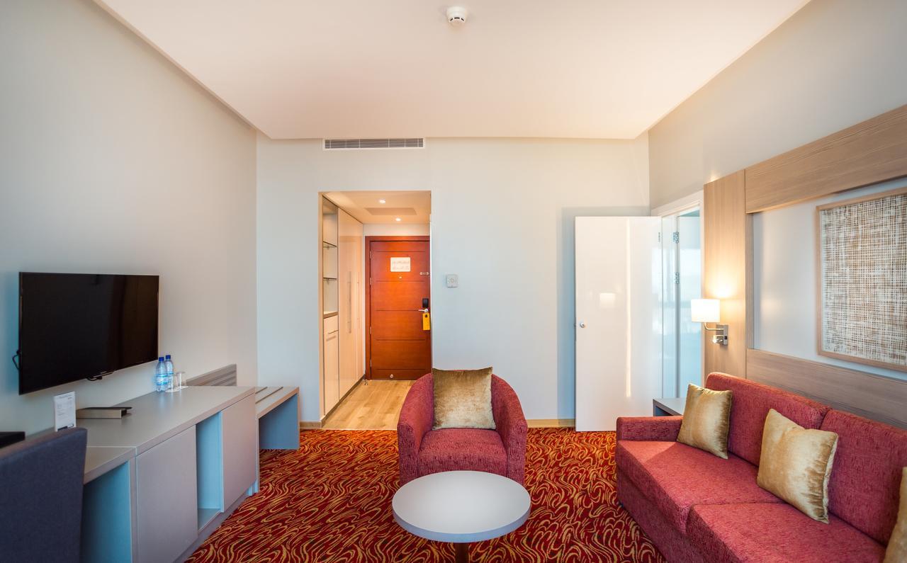 Golden Tulip Le Diplomate Hotel Cotonou Eksteriør billede