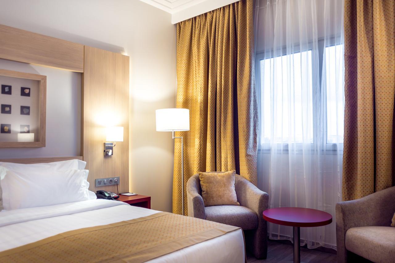 Golden Tulip Le Diplomate Hotel Cotonou Eksteriør billede
