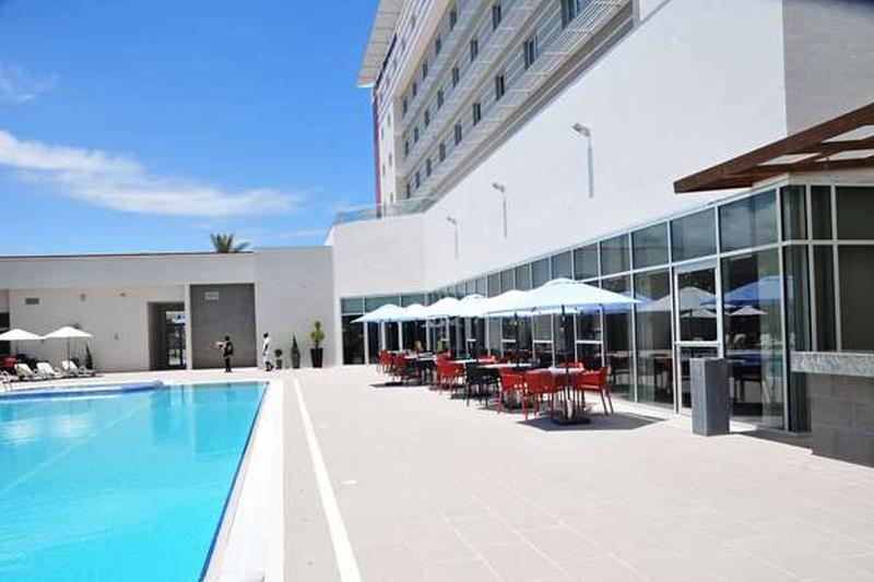 Golden Tulip Le Diplomate Hotel Cotonou Eksteriør billede